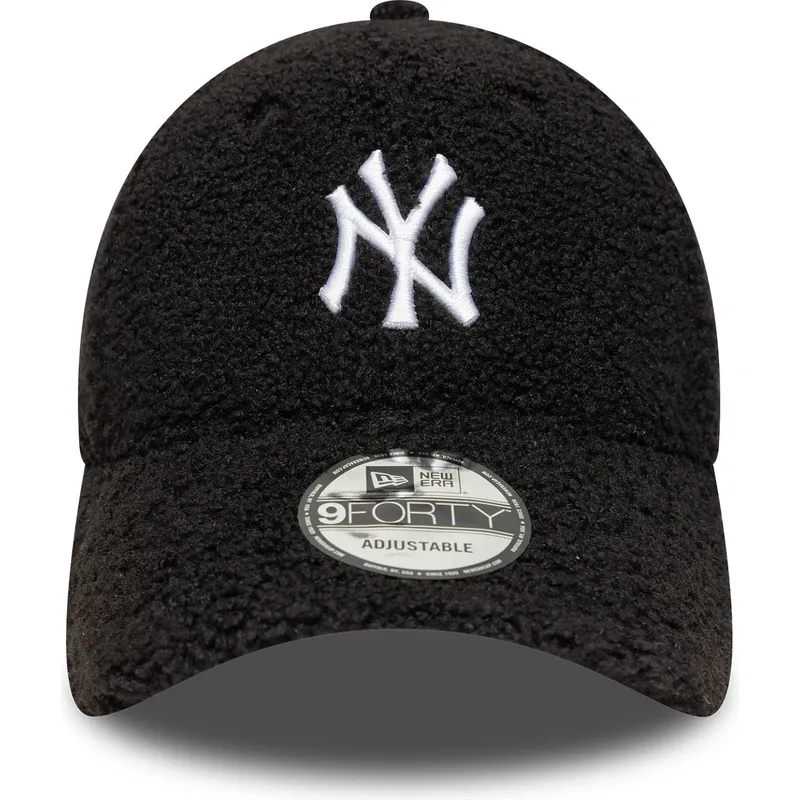schwarze-verstellbare-curved-cap-9forty-winter-borg-der-new-york-yankees-mlb-von-new-era