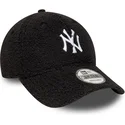 czarna-zakrzywiona-regulowana-czapka-9forty-winter-borg-new-york-yankees-mlb-marki-new-era