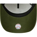 new-era-curved-brim-9forty-e-frame-world-series-patch-los-angeles-dodgers-mlb-beige-and-green-snapback-cap