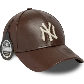 Justerbar brun buet kasket 9FORTY M-Crown Img Leather New York Yankees MLB fra New Era