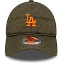 justerbar-gron-buet-kasket-med-orange-logo-9twenty-quilted-fra-los-angeles-dodgers-mlb-fra-new-era