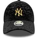 new-era-curved-brim-women-yellow-logo-9forty-leo-velour-metallic-new-york-yankees-mlb-black-adjustable-cap