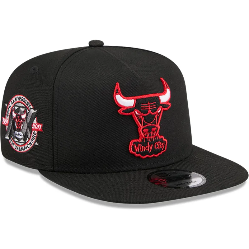 cappello-piatto-nero-snapback-9fifty-a-frame-hardwood-classics-di-chicago-bulls-nba-di-new-era