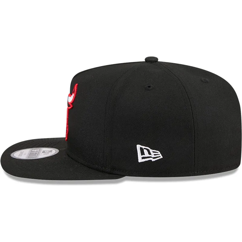 czarna-plaska-czapka-snapback-9fifty-a-frame-hardwood-classics-chicago-bulls-nba-od-new-era