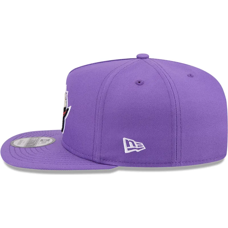 casquette-plate-violette-snapback-9fifty-a-frame-hardwood-classics-toronto-raptors-nba-new-era