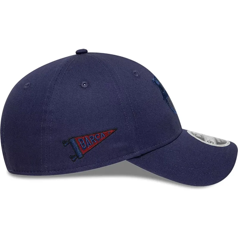 petten-gebogen-marineblauw-snapback-9forty-m-crown-ajustable-van-fc-barcelona-laliga-van-new-era