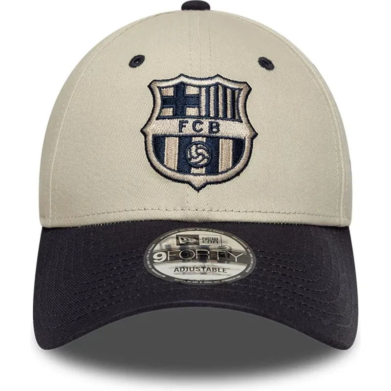 cappellino-curva-beige-e-blu-marino-regolabile-del-fc-barcelona-laliga-9forty-contrast-di-new-era