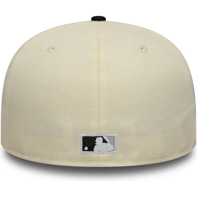 buet-beige-og-sort-fitted-kasket-59fifty-low-profile-precurved-coops-fra-new-york-yankees-mlb-fra-new-era