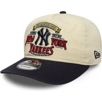 Gorra curva beige y azul marino ajustable 19TWENTY Washed Graphic de New York Yankees MLB de New Era