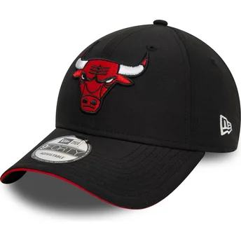 Cappellino curvo nero regolabile 9FORTY Microfibre dei Chicago Bulls NBA di New Era