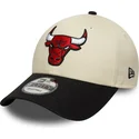 cappellino-curvo-beige-e-nero-regolabile-9forty-colour-block-di-chicago-bulls-nba-di-new-era
