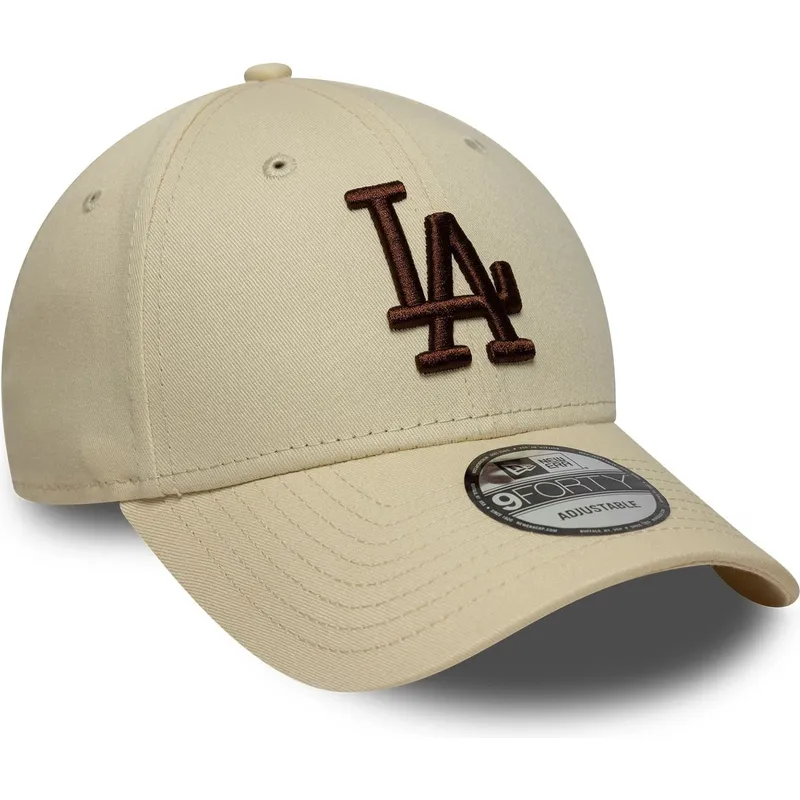 beige-verstellbare-curved-cap-mit-braunem-logo-9forty-league-essential-der-los-angeles-dodgers-mlb-von-new-era
