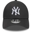 gra-justerbar-curved-kasket-9forty-league-essential-fra-new-york-yankees-mlb-fra-new-era