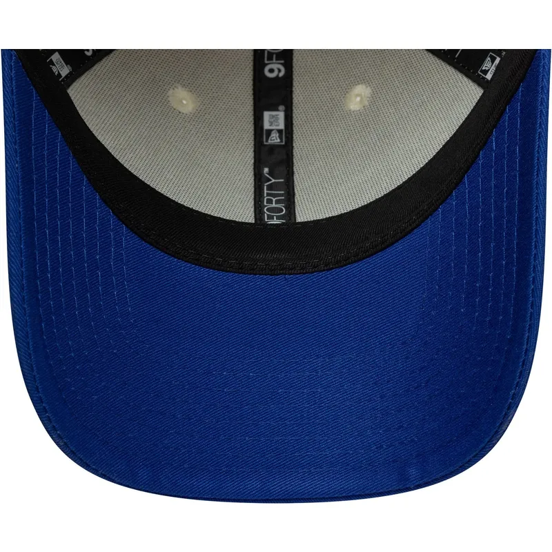 cappellino-curvo-beige-e-blu-regolabile-9forty-seasonal-di-red-bull-racing-formula-1-di-new-era