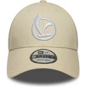 beige-verstellbare-curved-cap-9forty-essential-vespa-piaggio-von-new-era