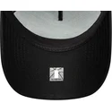 petten-gebogen-zwart-snapback-9forty-e-frame-metallic-van-los-angeles-lakers-nba-van-new-era