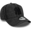 czarna-zakrzywiona-czapka-snapback-9forty-e-frame-denim-new-york-yankees-mlb-new-era