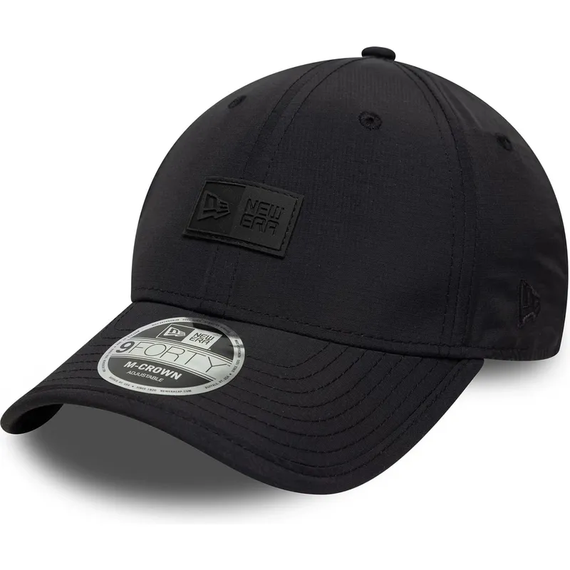 petten-gebogen-zwart-verstelbare-band-9forty-m-crown-van-new-era