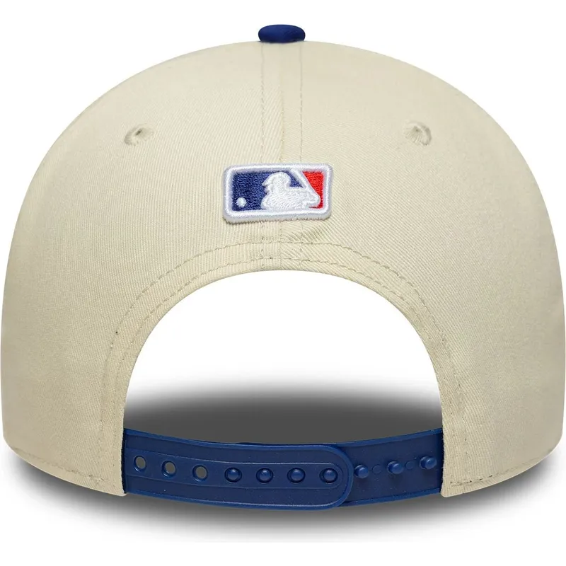 buet-beige-og-bla-snapback-kasket-9forty-m-crown-fra-los-angeles-dodgers-mlb-fra-new-era