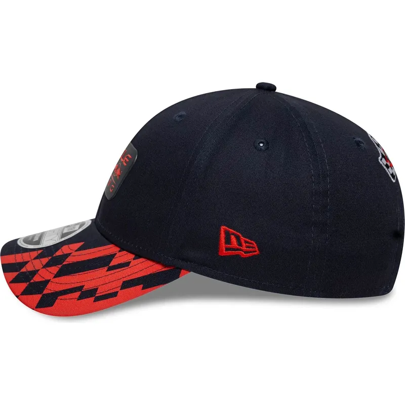 marinebla-og-rod-buet-kasket-snapback-9forty-m-crown-visor-print-fra-red-bull-racing-formula-1-fra-new-era