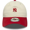 petten-gebogen-beige-verstelbare-band-9twenty-mini-washed-van-new-york-yankees-mlb-van-new-era