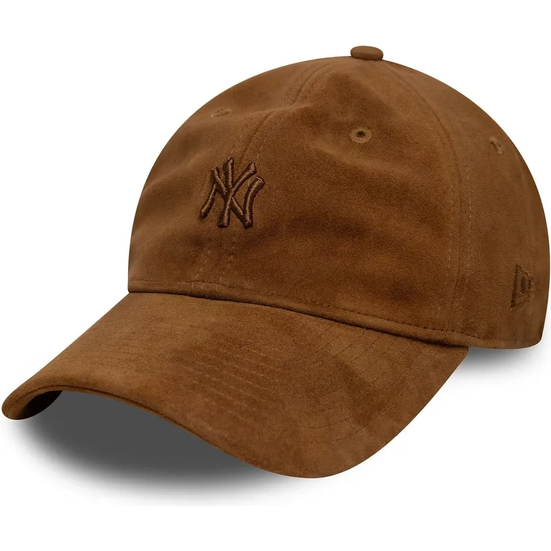 brun-justerbar-buet-kasket-med-brunt-logo-9twenty-suede-fra-new-york-yankees-mlb-fra-new-era