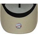 petten-gebogen-beige-snapback-a-frame-league-essential-van-new-york-yankees-mlb-van-new-era