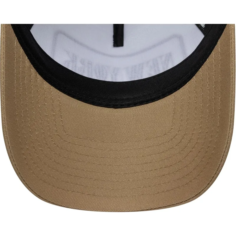 petten-gebogen-bruin-snapback-a-frame-location-van-new-york-steden-en-stranden-van-new-era petten-gebogen-bruin-snapback-a-frame-location-van-new-york-steden-en-stranden-van-new-era