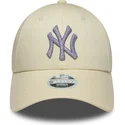 petten-gebogen-beige-verstelbaar-9forty-metallic-van-new-york-yankees-mlb-van-new-era
