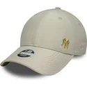 cappellino-curvo-beige-regolabile-con-logo-dorato-da-donna-9forty-flawless-dei-new-york-yankees-mlb-di-new-era