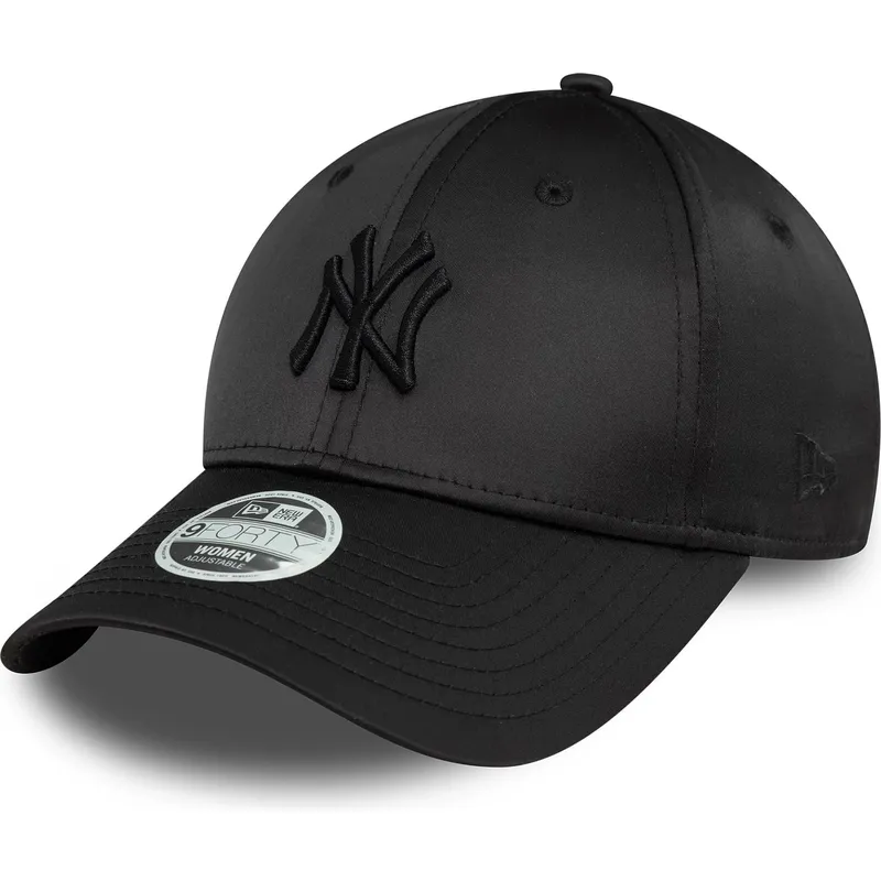 sort-buet-snapback-kasket-med-sort-logo-til-kvinder-9forty-satin-fra-new-york-yankees-mlb-fra-new-era