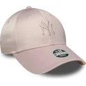 petten-gebogen-roze-verstelbare-band-9forty-satin-van-new-york-yankees-mlb-van-new-era