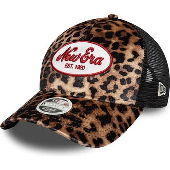Petten gebogen luipaard snapback 9FORTY A Frame M-Crown van New Era