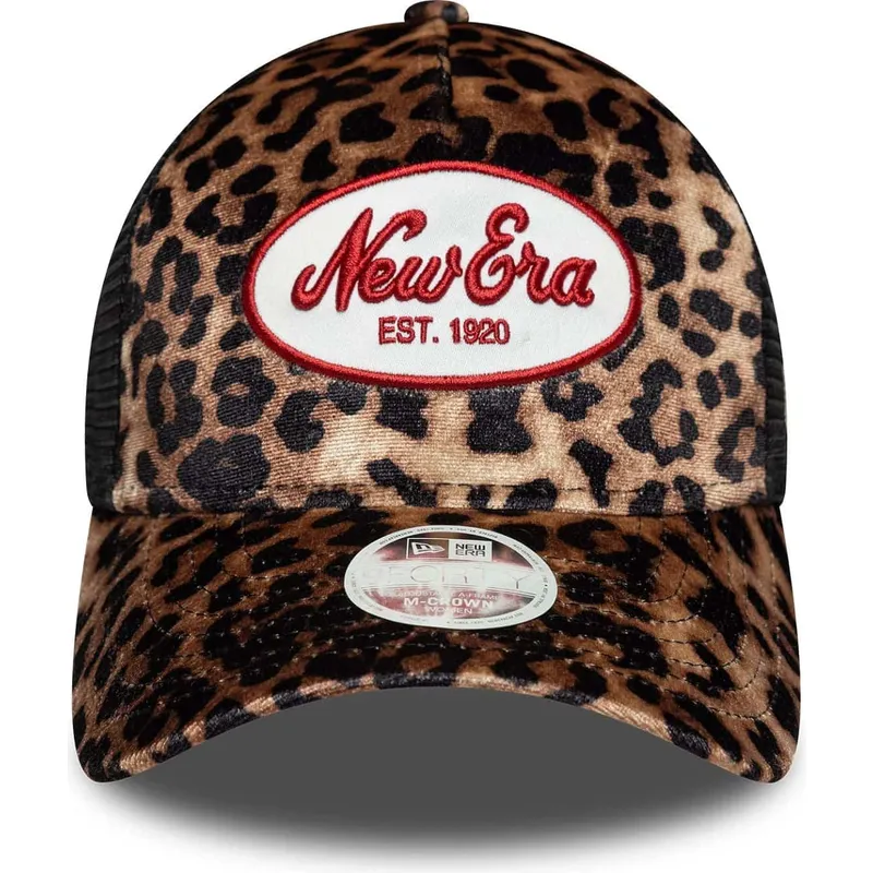 petten-gebogen-luipaard-snapback-a-frame-van-new-era