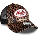 petten-gebogen-luipaard-snapback-9forty-a-frame-m-crown-van-new-era