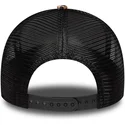 petten-gebogen-luipaard-snapback-9forty-a-frame-m-crown-van-new-era