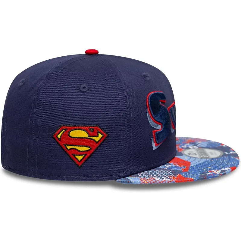 flad-marinebla-snapback-kasket-til-dreng-9fifty-superman-dc-comics-fra-new-era