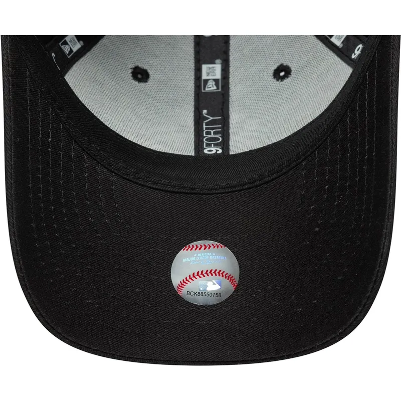 petten-gebogen-zwart-verstelbare-band-voor-kinderen-9forty-fruit-icon-van-new-york-yankees-mlb-van-new-era