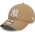 lysebrun-justerbar-buet-kasket-9twenty-league-essential-fra-new-york-yankees-mlb-fra-new-era