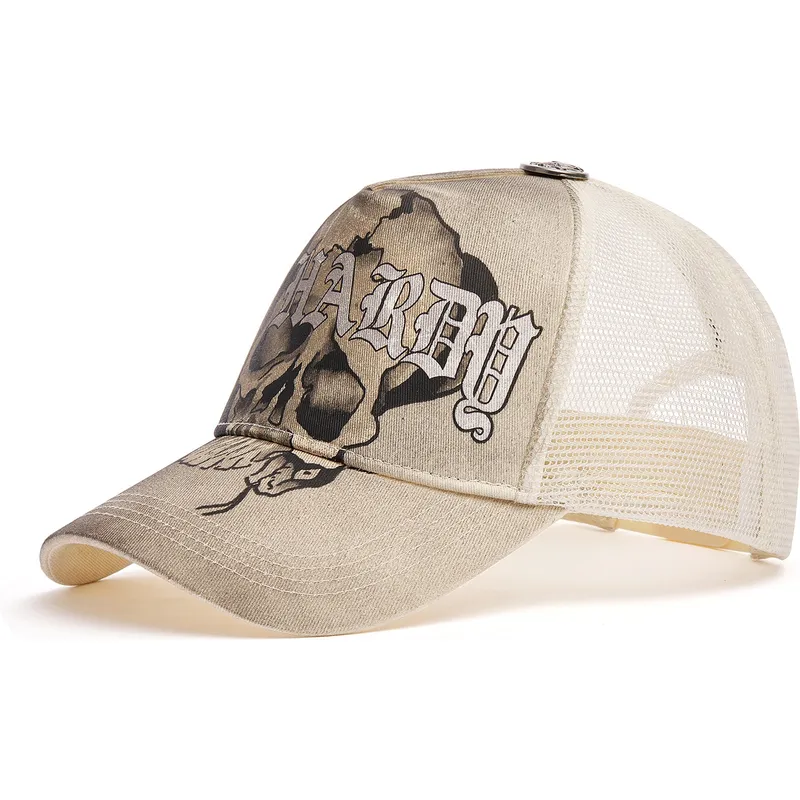 casquette-trucker-beige-gothic-skull-graphic-ed-hardy