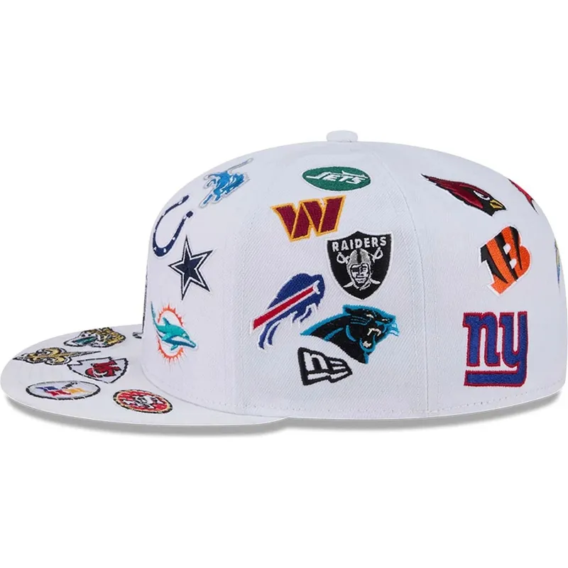 cappello-piatto-bianco-regolabile-59fifty-all-over-di-nfl-di-new-era