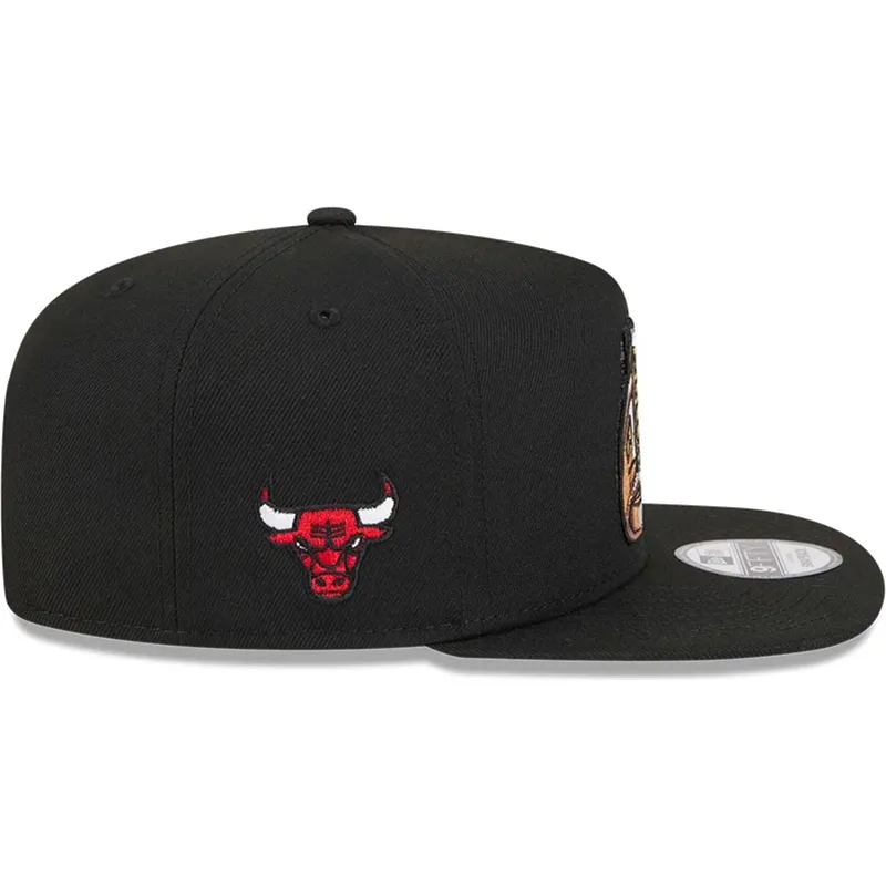 cappello-piatto-nero-snapback-9fifty-a-frame-ring-dei-chicago-bulls-nba-di-new-era
