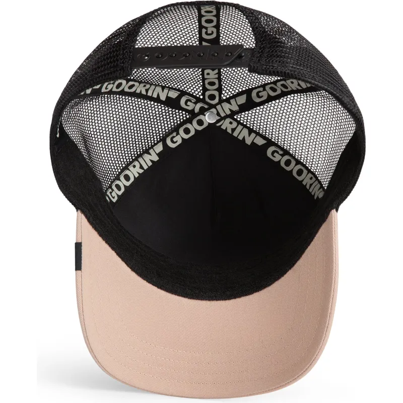 trucker-cap-schwarz-und-beige-deutscher-schaferhund-the-bad-boy-the-farm-von-goorin-bros