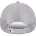 cappellino-trucker-grigio-9forty-apex-batting-practice-dei-new-york-yankees-mlb-di-new-era