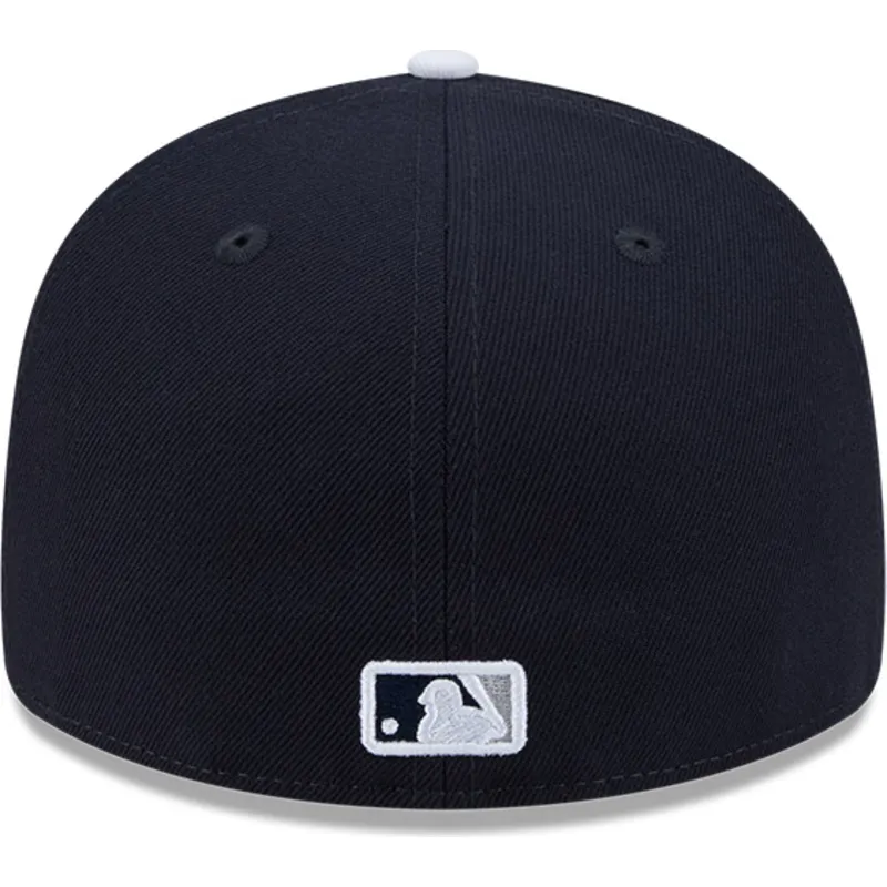 buet-kasket-marinebla-og-hvid-tilpasset-59fifty-spring-training-fra-new-york-yankees-mlb-fra-new-era