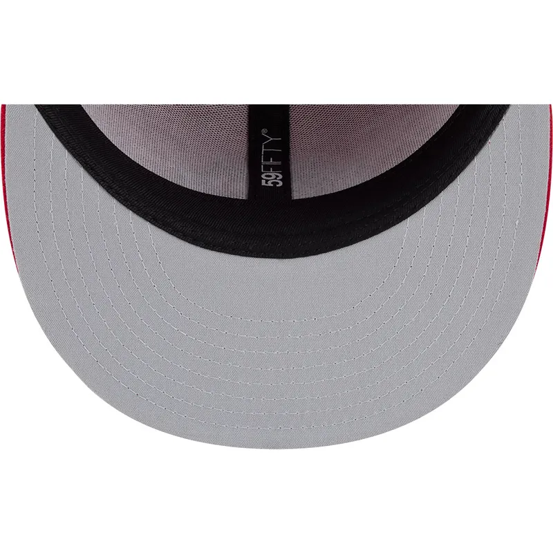cappello-piatto-rosso-aderente-59fifty-canada-2026-world-baseball-classic-di-new-era