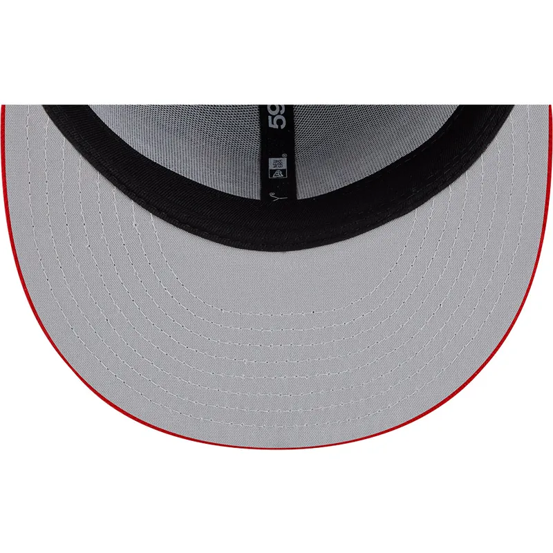 petten-plat-marineblauw-aangepast-59fifty-van-world-baseball-classic-van-new-era petten-plat-marineblauw-aangepast-59fifty-van-world-baseball-classic-van-new-era