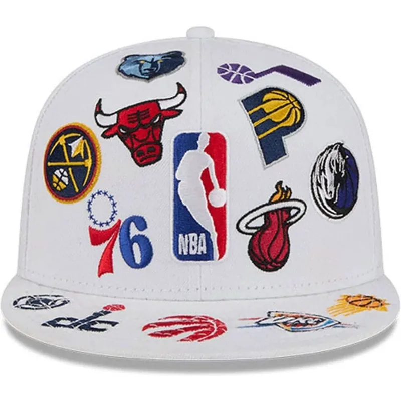 petten-plat-wit-aangepast-59fifty-all-over-van-nba-van-new-era