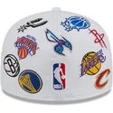 hvid-fitted-59fifty-all-over-nba-flatcap-fra-new-era