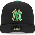 schwarze-gebogene-snapback-kappe-19twenty-saint-patrick-s-day-der-new-york-yankees-mlb-von-new-era